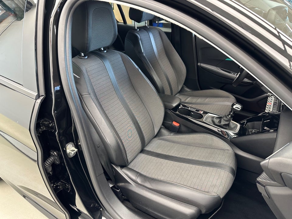 Peugeot 208 1,2 PureTech 100 Allure Pack 5d