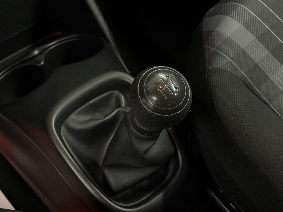 Peugeot 108 1,0 e-VTi 72 Active 5d