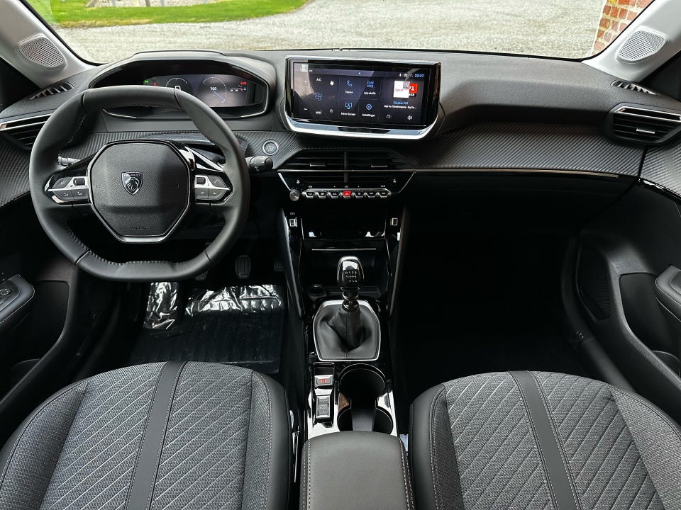 Peugeot 208 1,2 PureTech 100 Allure 5d