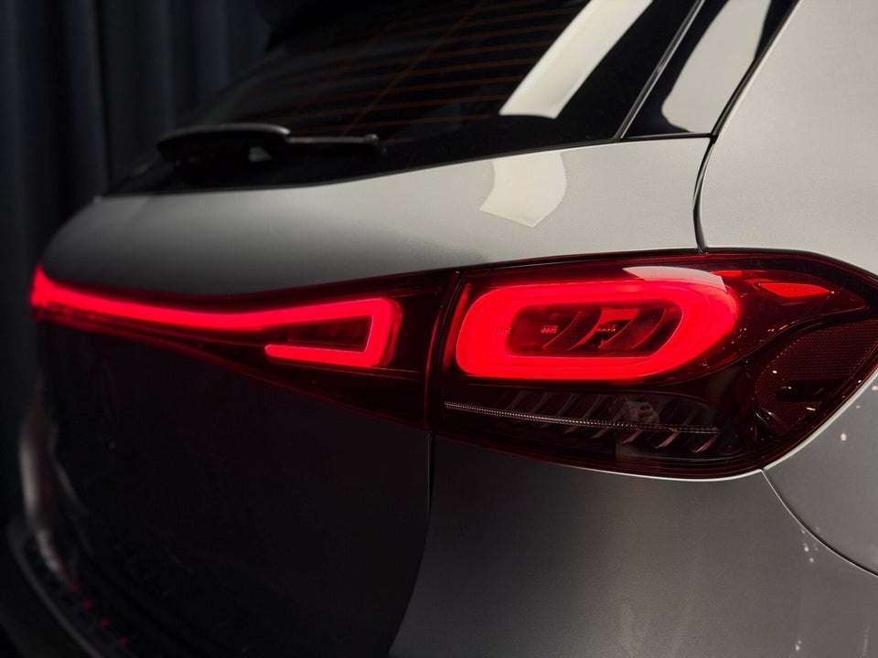 Mercedes EQA250 AMG Line 5d