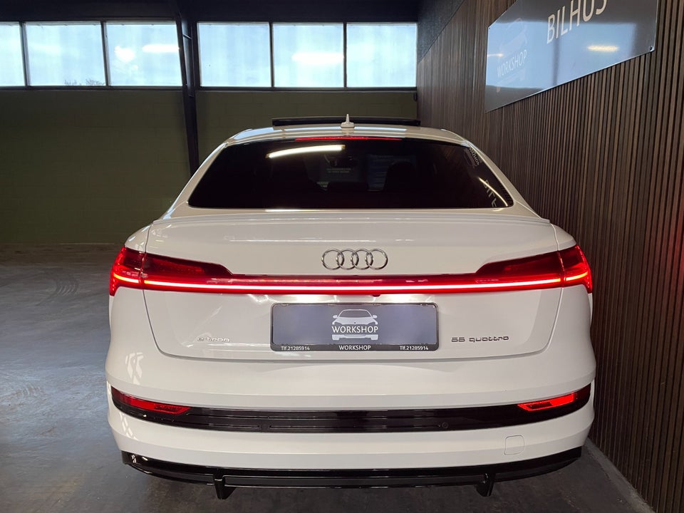 Audi e-tron 55 S-line Sportback quattro 5d