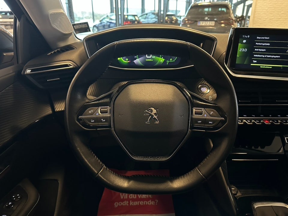 Peugeot 208 1,5 BlueHDi 100 Allure Sky 5d