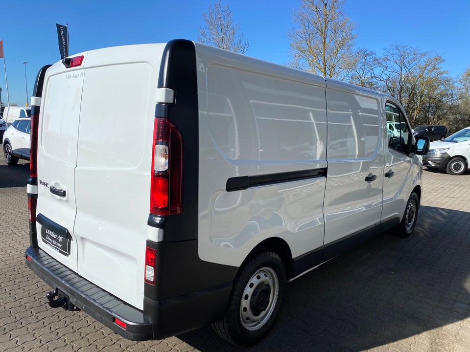 Renault Trafic T29 2,0 dCi 145 L2H1