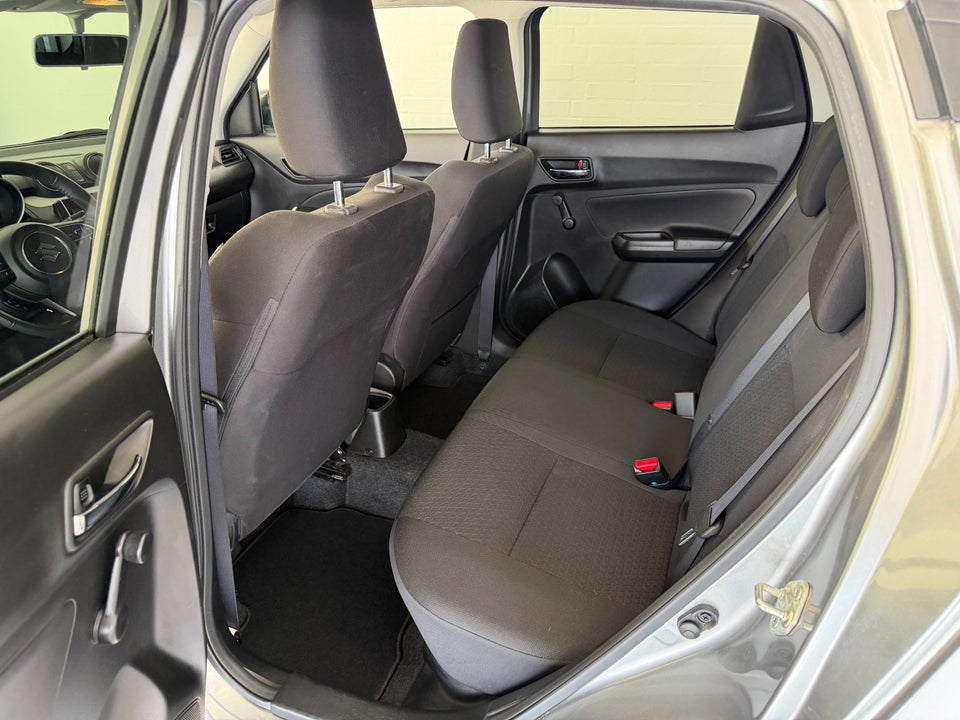 Suzuki Swift 1,2 Dualjet mHybrid Action 5d