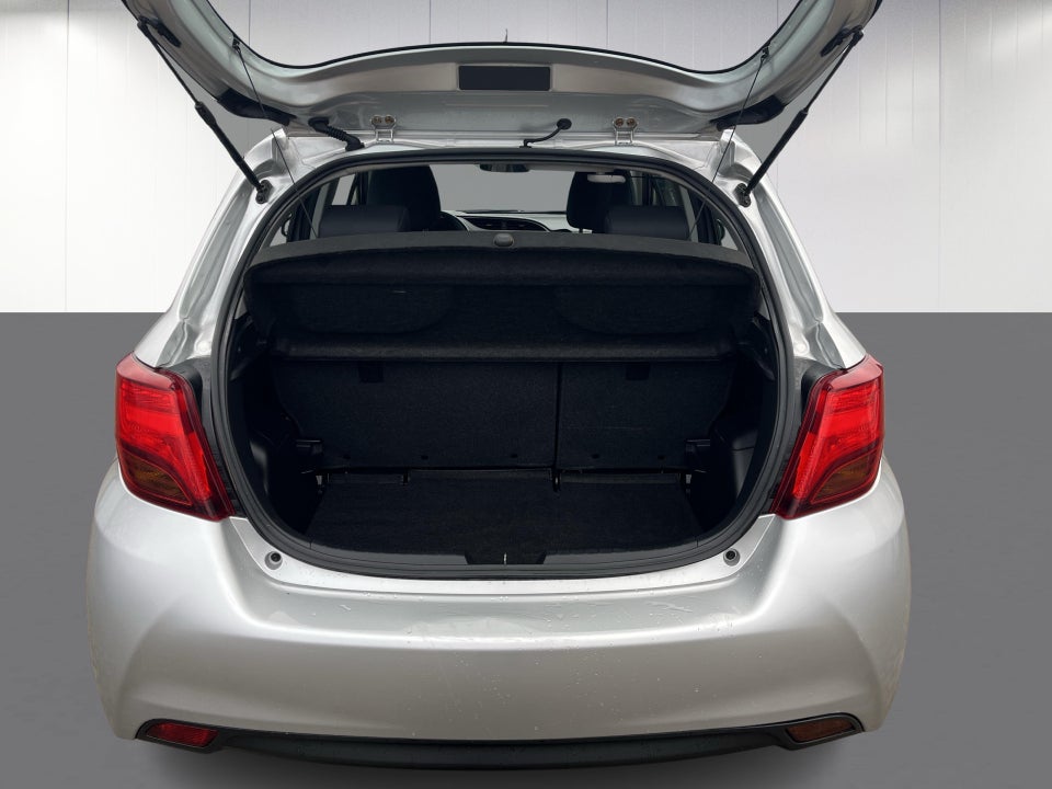 Toyota Yaris 1,0 VVT-i T2 5d