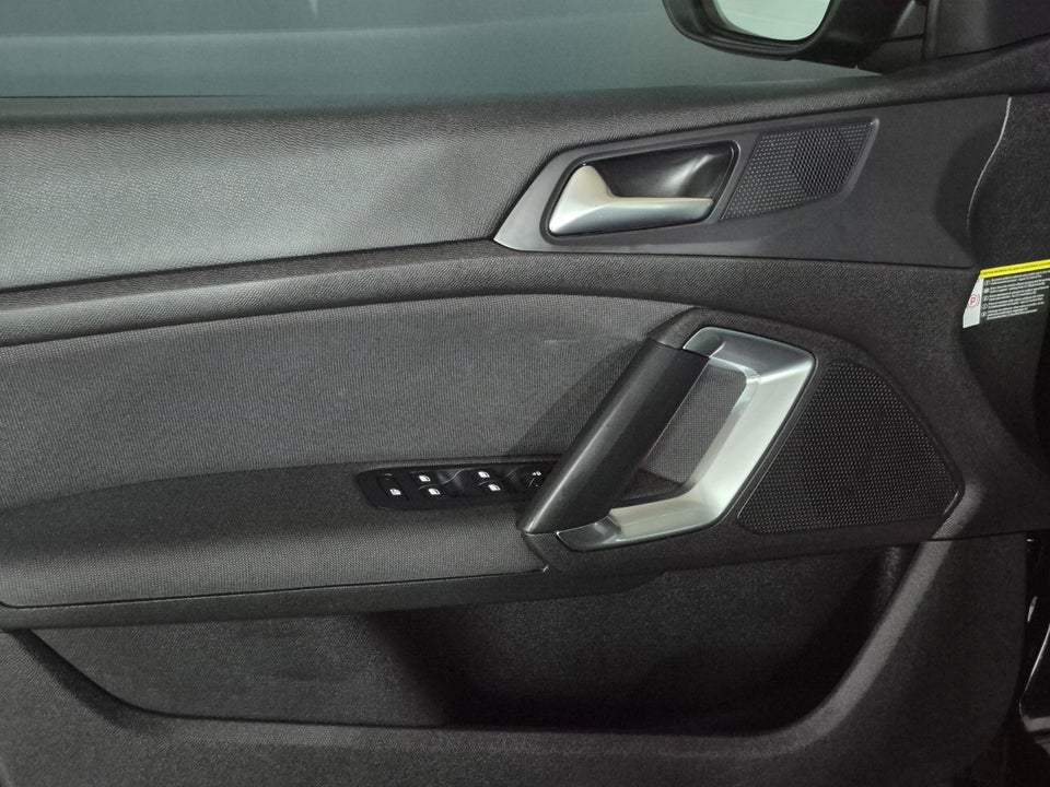 Peugeot 308 1,2 PureTech 130 Prestige EAT8 5d