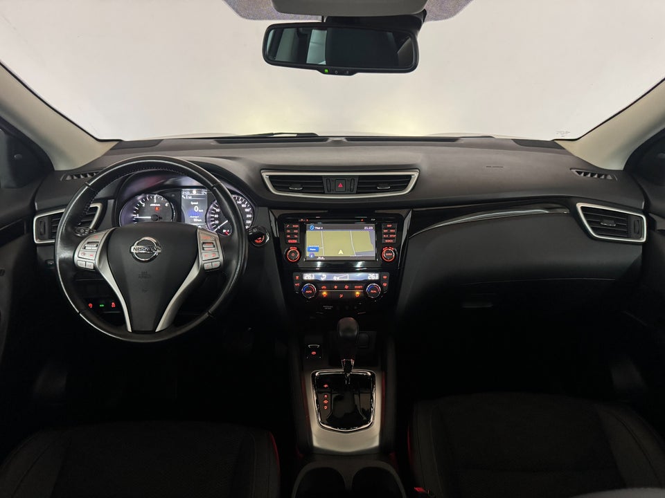 Nissan Qashqai 1,6 dCi 130 Tekna X-tr. 5d