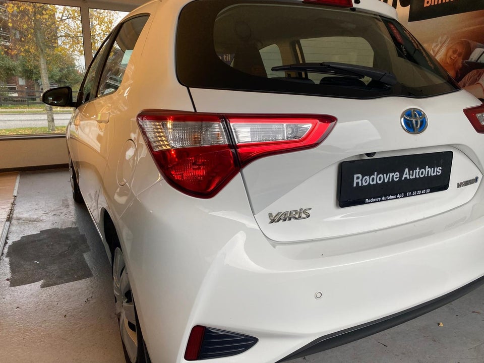 Toyota Yaris 1,5 Hybrid H2 e-CVT 5d