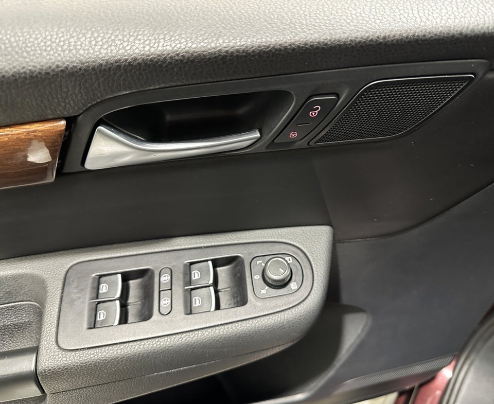 VW Sharan 2,0 TDi 184 Highlline DSG 7prs 5d