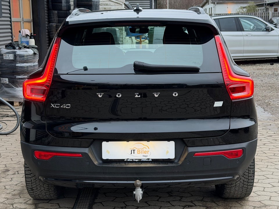 Volvo XC40 ReCharge Core 5d