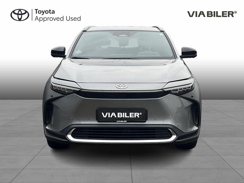 Toyota bZ4X Executive 5d