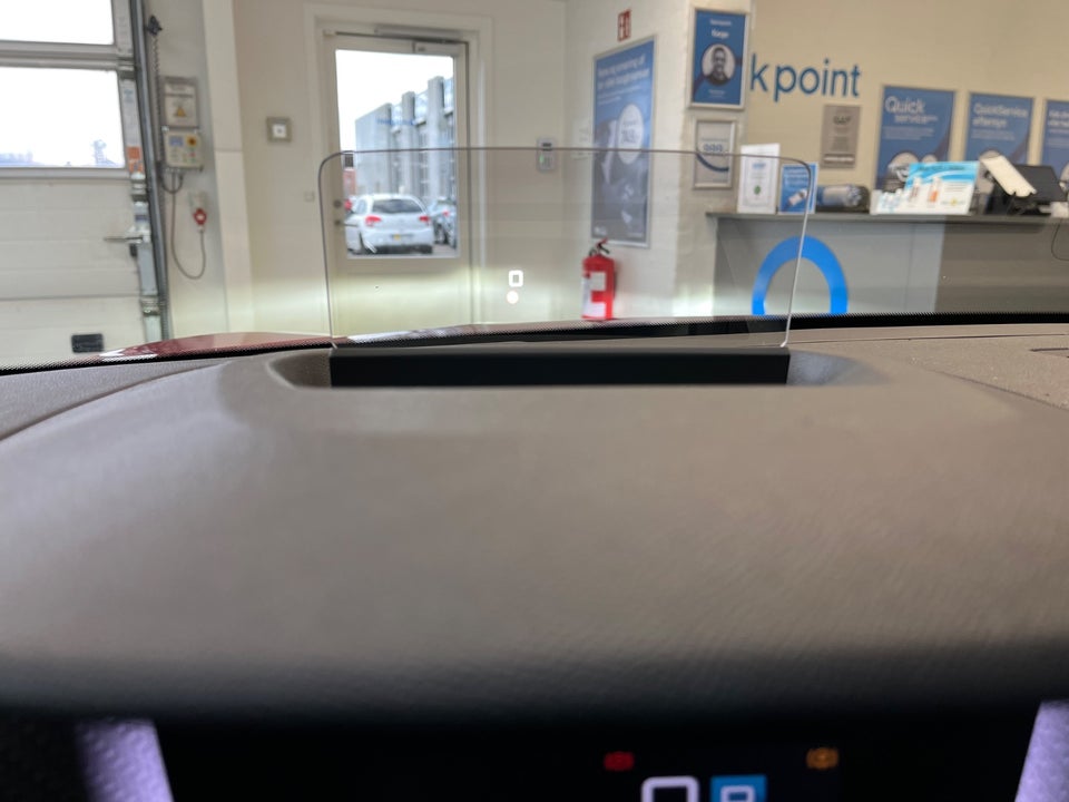 Citroën ë-C4 X 50 Shine Pack 4d