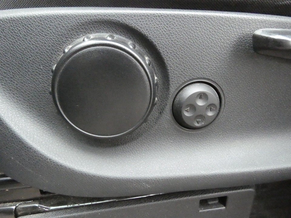 Mercedes eVito 129 Tourer PRO XL Van