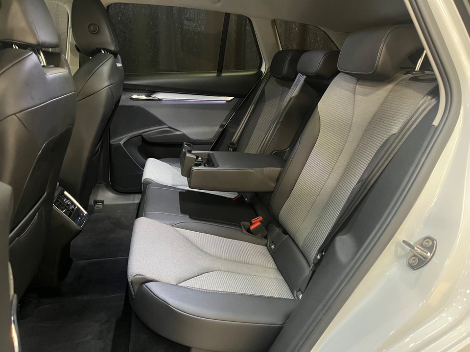 Skoda Enyaq 80 iV 5d