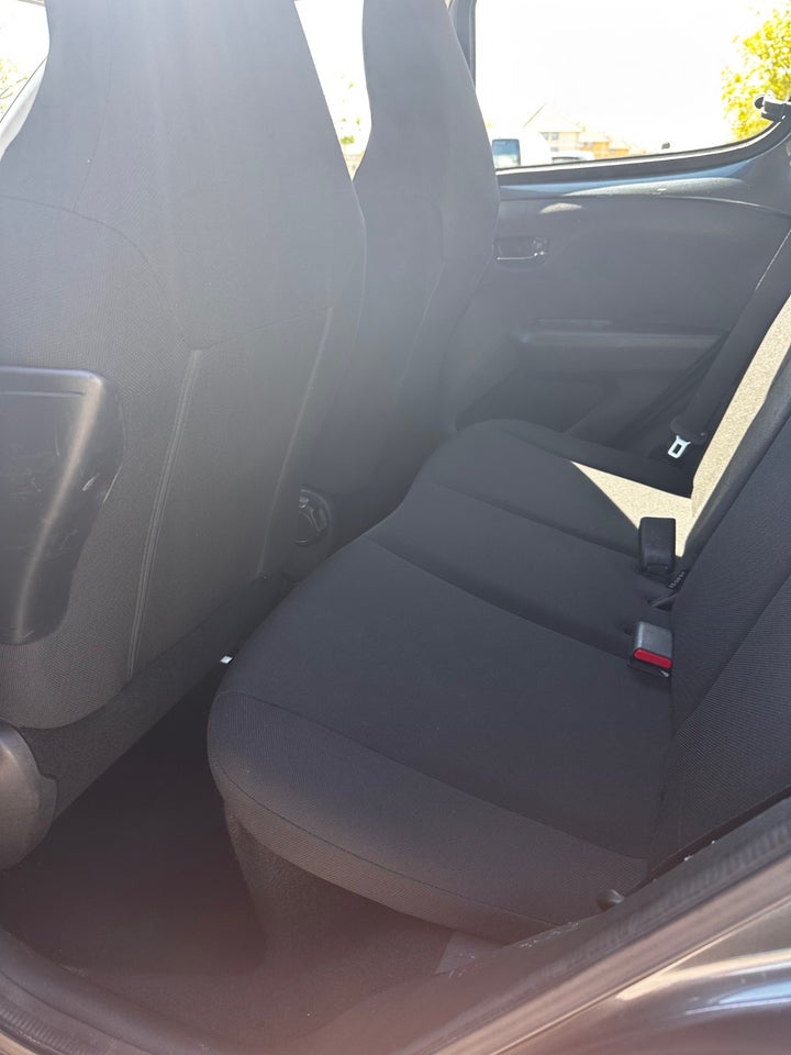 Peugeot 108 1,0 e-VTi 69 Allure 5d