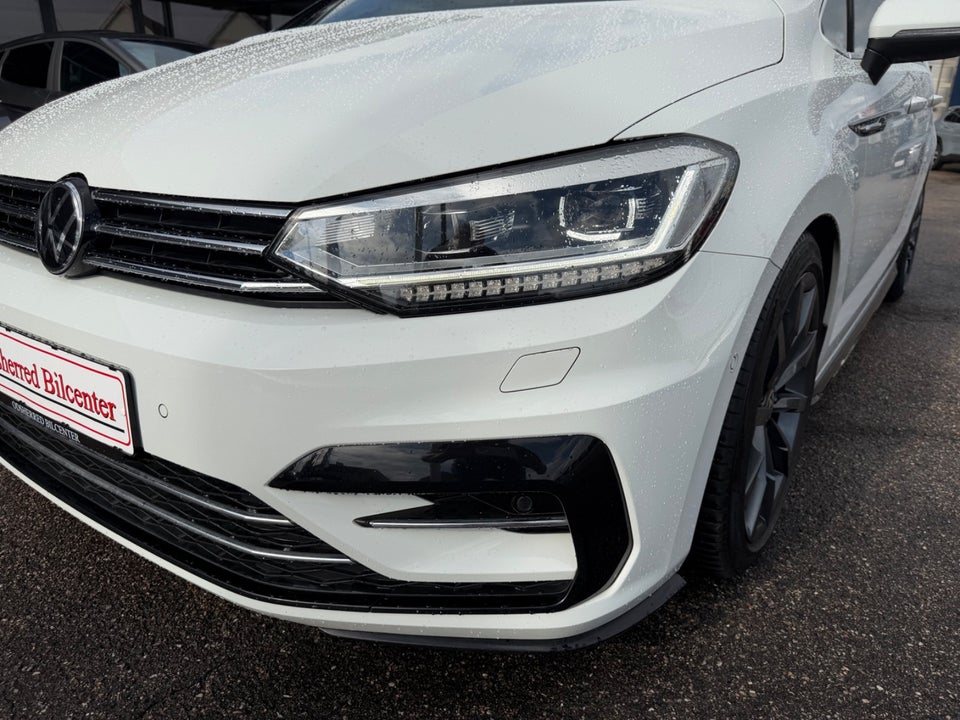 VW Touran 1,5 TSi 150 R-line DSG 7prs 5d