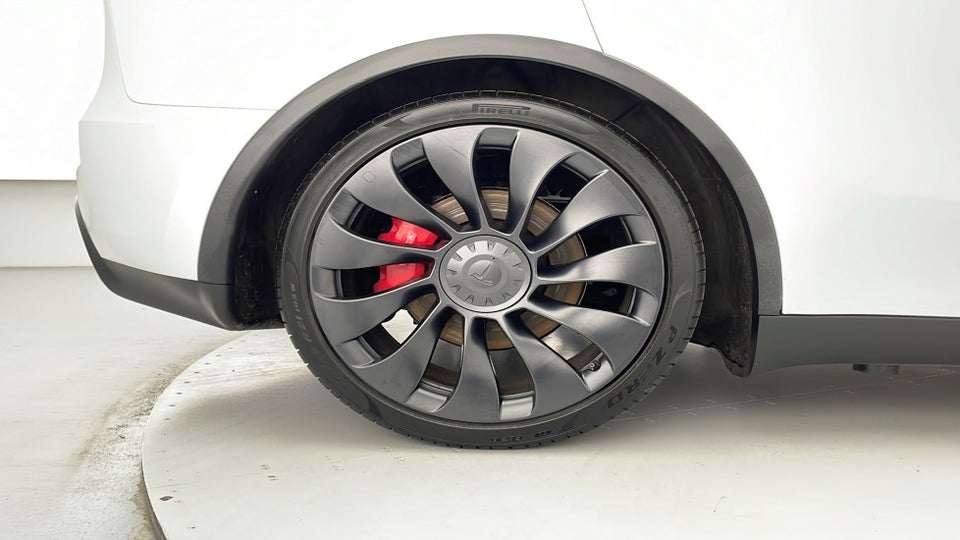 Tesla Model Y Performance AWD 5d
