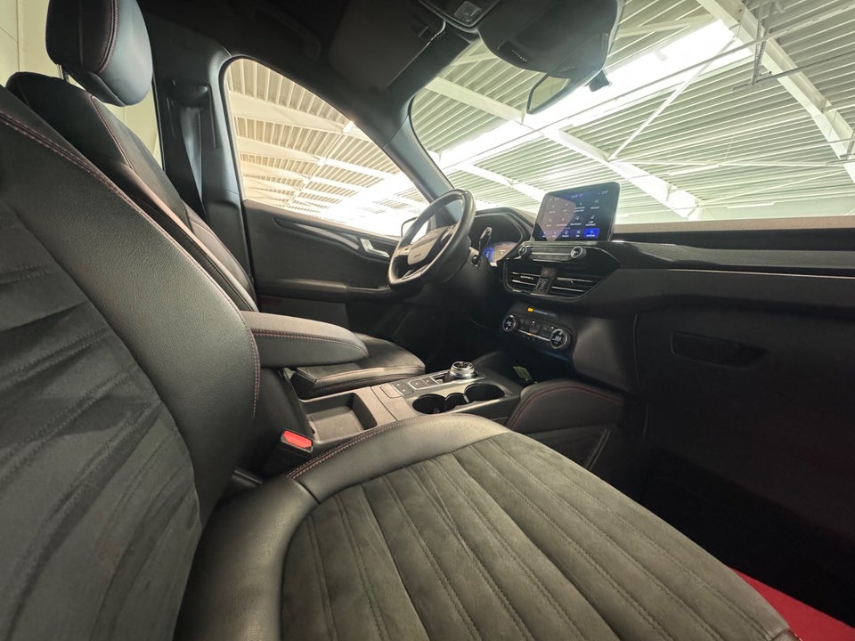 Ford Kuga 2,5 PHEV ST-Line X CVT 5d