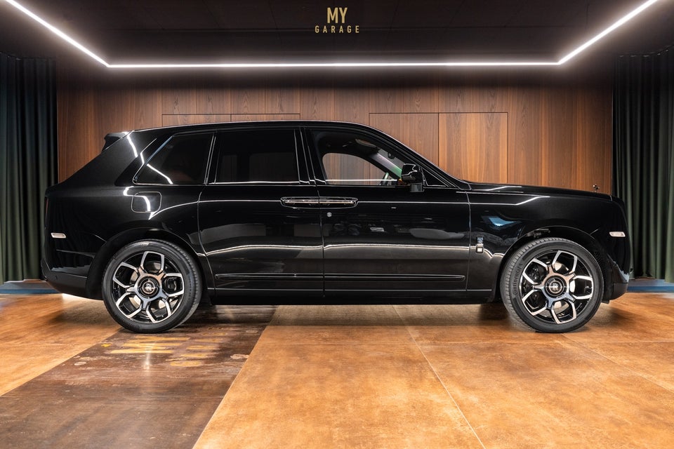 Rolls-Royce Cullinan 6,7 Black Badge aut. 5d