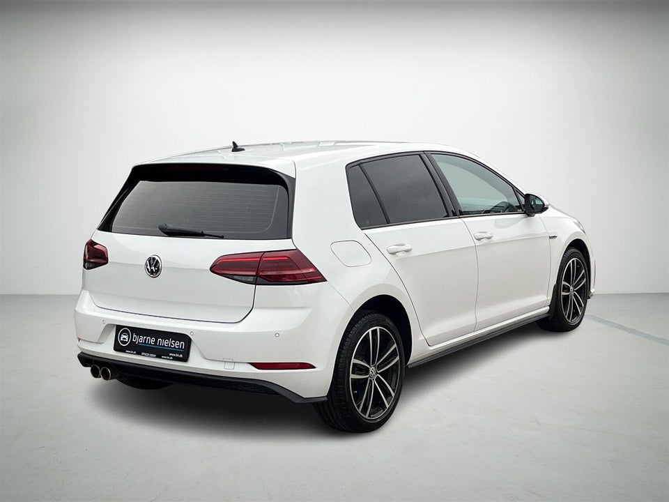 VW Golf VIII 1,4 GTE DSG 5d