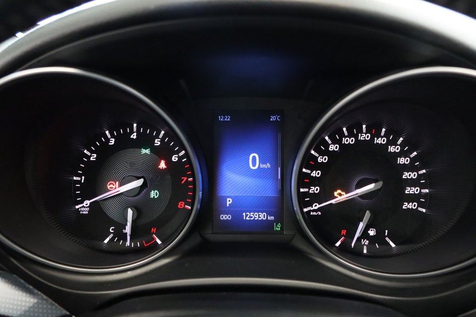 Toyota Avensis 1,8 VVT-i T2 Selected Touring Sports MDS 5d