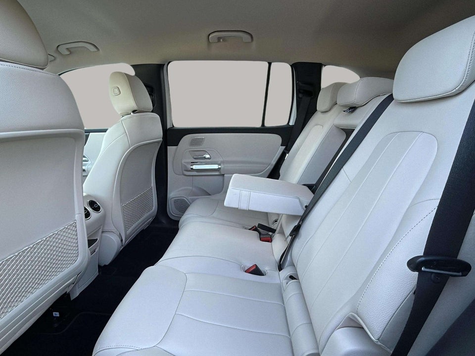 Mercedes EQB300 Progressive 4Matic 5d