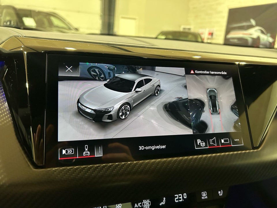 Audi RS e-tron GT quattro 4d