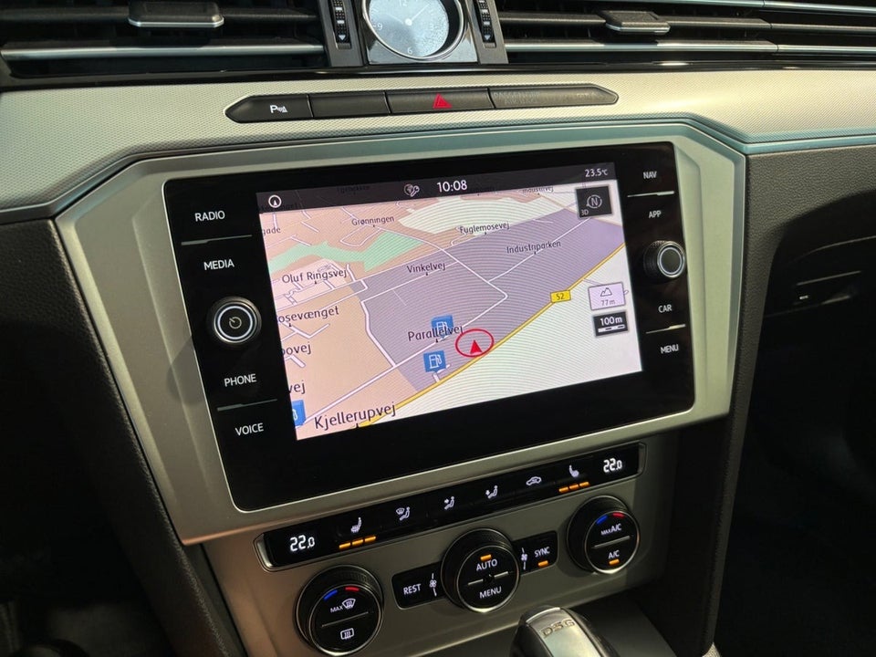 VW Passat 2,0 TDi 150 Comfortline Premium Variant DSG 5d