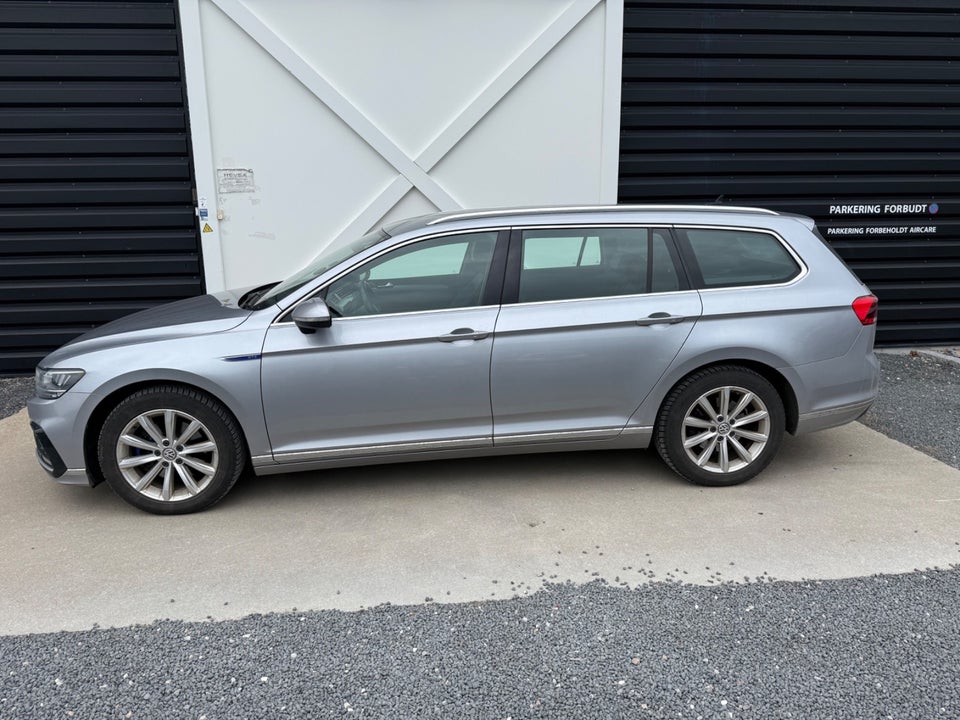 VW Passat 1,4 GTE High Variant DSG 5d