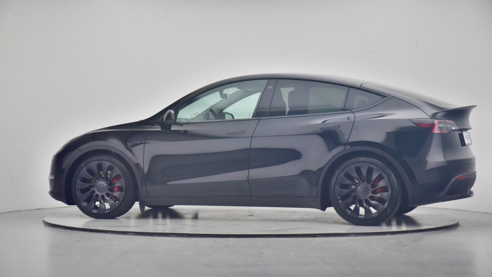 Tesla Model Y Performance AWD 5d