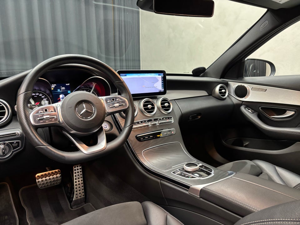 Mercedes C300 d 2,0 AMG Line stc. aut. 5d