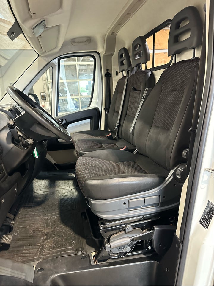 Citroën Jumper 33 2,0 BlueHDi 160 Kassevogn L2H2