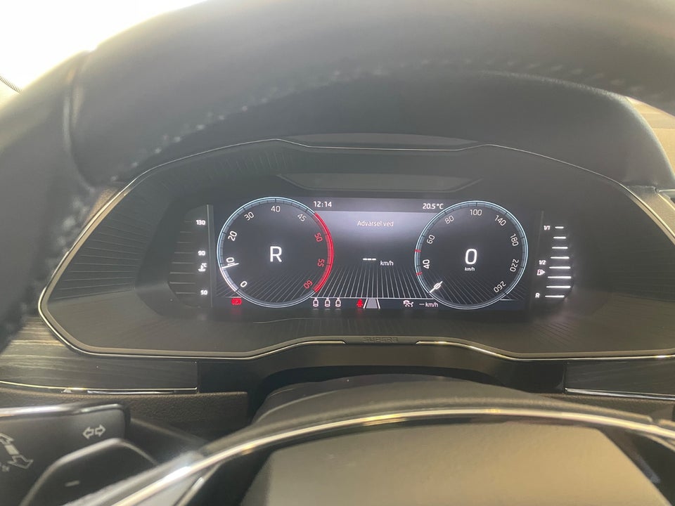 Skoda Superb 2,0 TDi 150 Style Combi DSG 5d