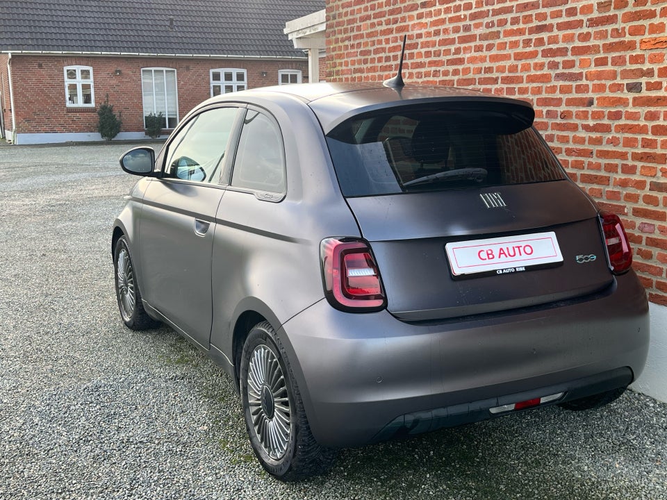 Fiat 500e 42 Icon 3d