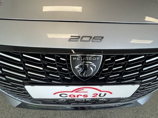 Peugeot e-208 50 Style 5d