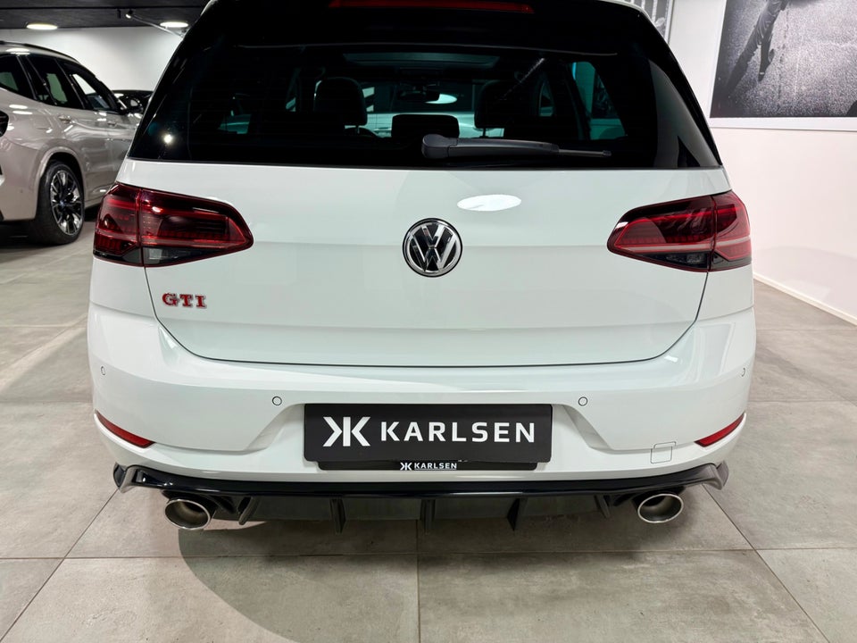 VW Golf VII 2,0 GTi Performance DSG 5d