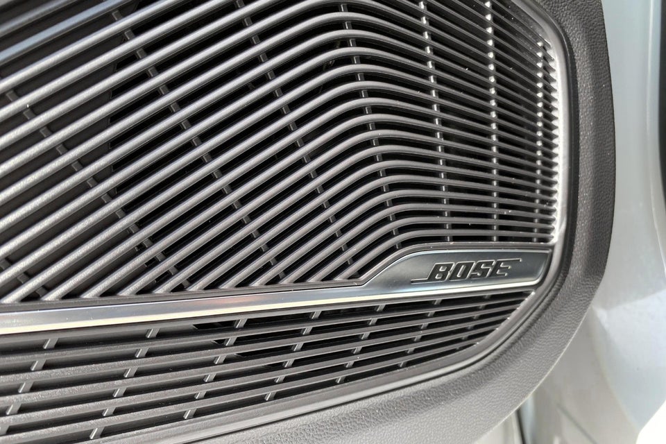 MG Marvel R Performance 5d