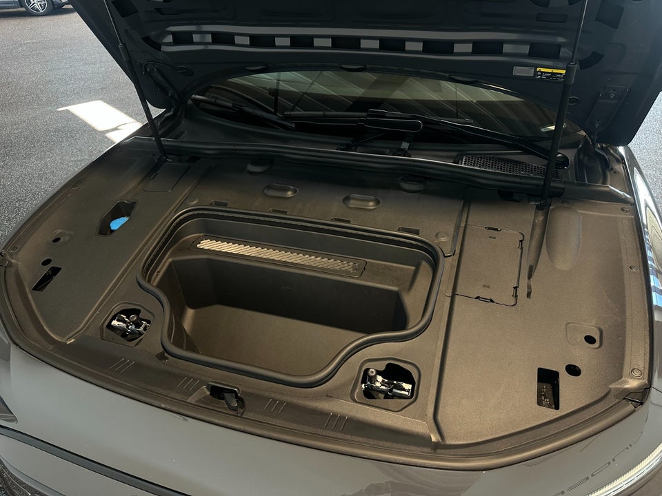 Audi A6 e-tron S-line Sportback 5d