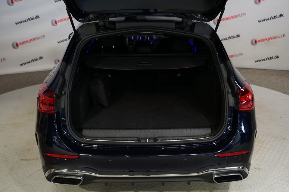 Mercedes C300 e 2,0 AMG Line stc. aut. 5d