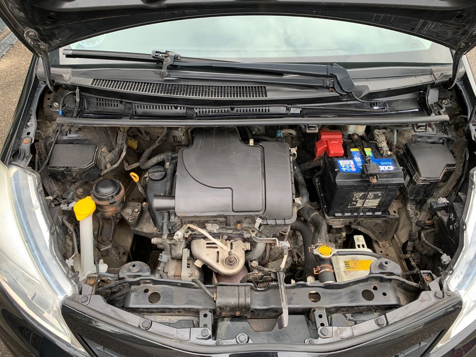 Toyota Yaris 1,0 VVT-i T1 5d