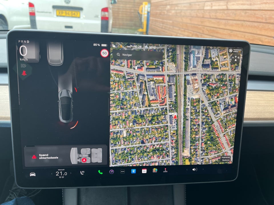 Tesla Model 3 Standard Range+ RWD 4d