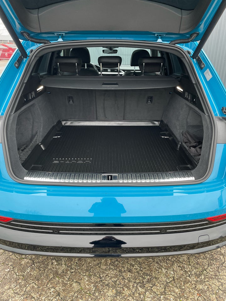 Audi e-tron 55 Advanced Prestige quattro 5d