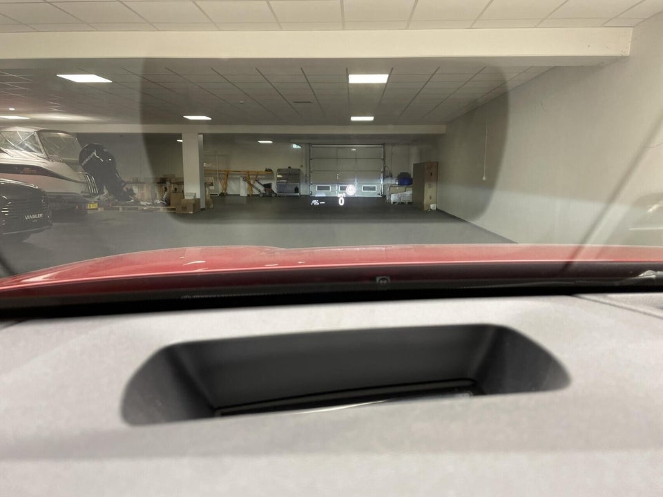 Ford Capri 82 Select Extended Range 5d