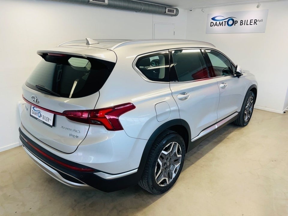 Hyundai Santa Fe 1,6 PHEV Essential aut. 4WD 7prs 5d