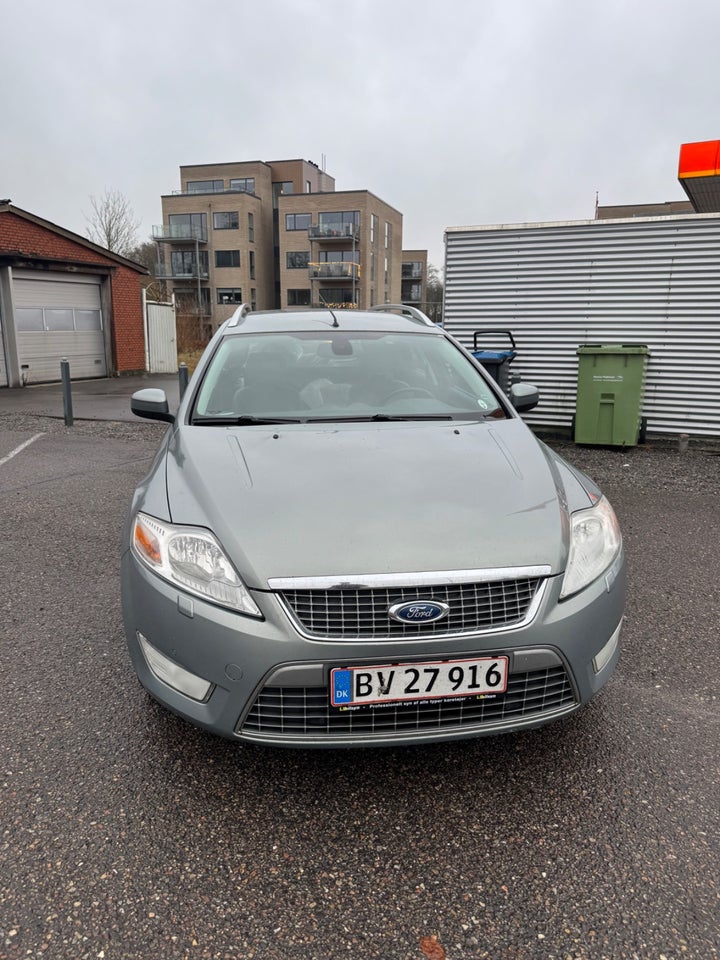 Ford Mondeo 2,0 TDCi 115 Titanium 5d