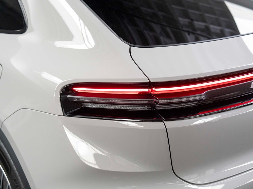 Porsche Macan 5d