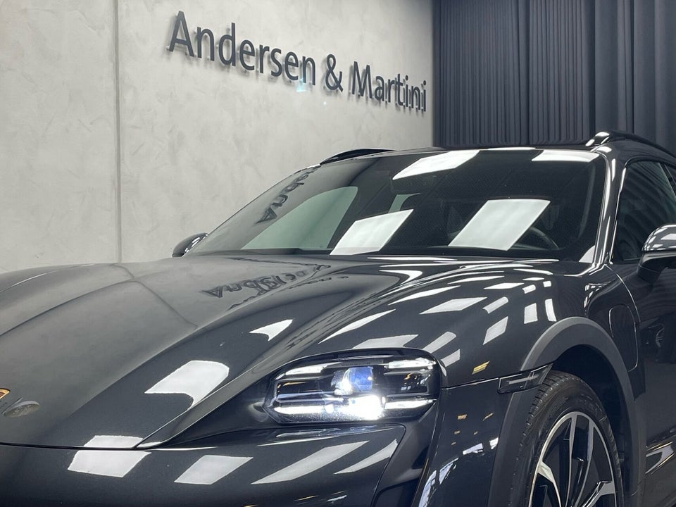 Porsche Taycan 4 Performance+ Cross Turismo 5d