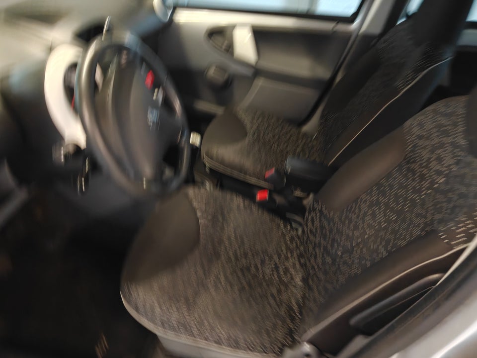 Peugeot 107 1,0 Cool 5d