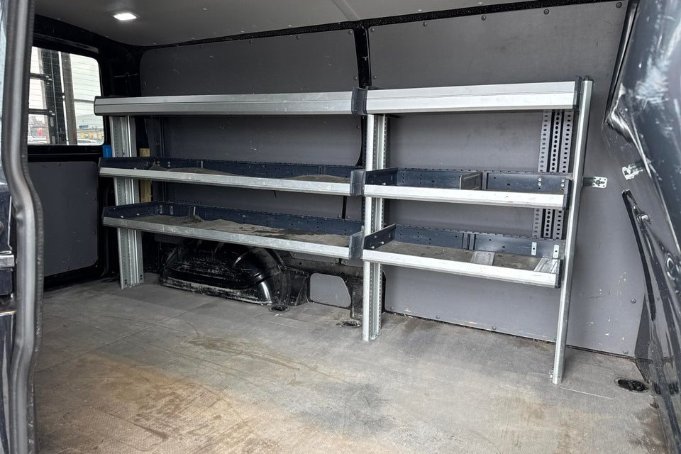 VW Transporter 2,0 TDi 204 Kassevogn DSG lang