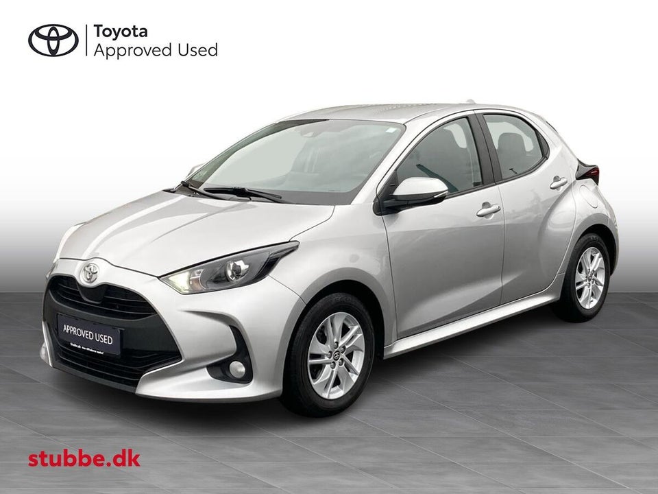 Toyota Yaris 1,5 Active 5d